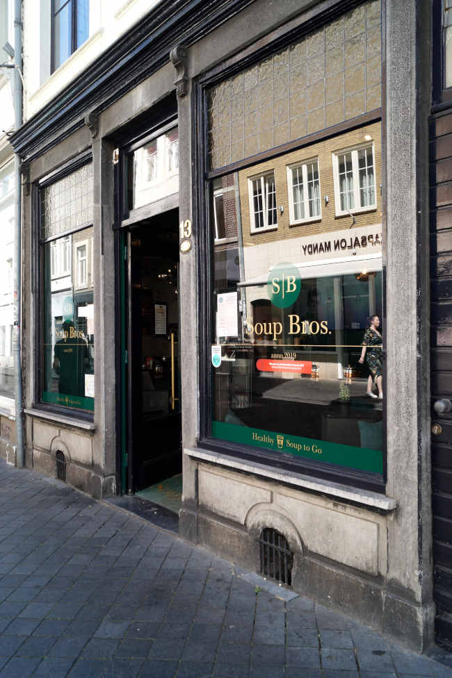 Soup Bros ist eine Institution in Maastricht und eignet sich für Jeden, der besondere Ansprüche an Essen hat.